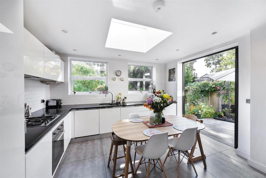 Lydford Road, London